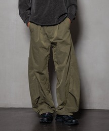【HEREIAM MEN】カーブフォルムパンツ
