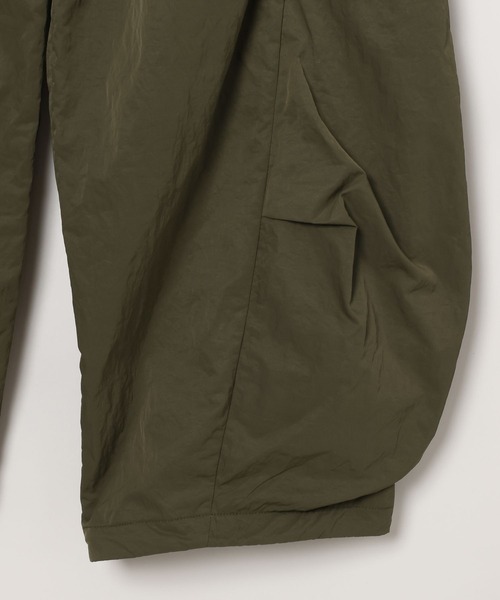 HEREIAM(ヘレイアム)の「【HEREIAM MEN】カーブフォルムパンツ(その他パンツ・メンズ・カーキ/ブラック・MEDIUM/LARGE)」の6枚目の写真