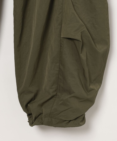 HEREIAM(ヘレイアム)の「【HEREIAM MEN】カーブフォルムパンツ(その他パンツ・メンズ・カーキ/ブラック・MEDIUM/LARGE)」の11枚目の写真