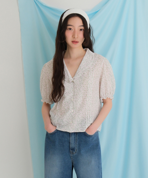 MOUI（モウイ）の「Floral collar blouse (L/PINK)（シャツ/ブラウス・レディース・その他・FREE）」の2枚目の写真