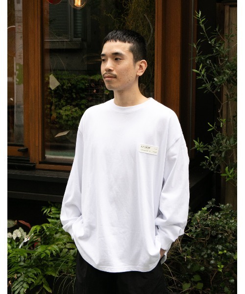 APPLEBUM(アップルバム)の「Logo Label L/S T-Shirt(Tシャツ/カットソー・メンズ・ブラック/ホワイト・XX-LARGE/MEDIUM/X-LARGE/LARGE)」の1枚目の写真
