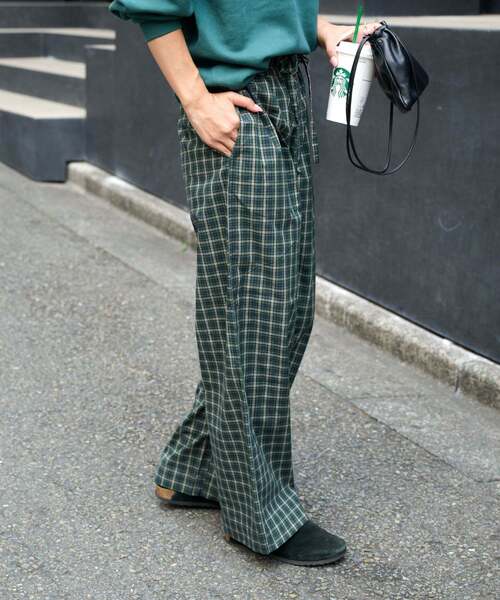 OUTDOOR PRODUCTS(アウトドアプロダクツ)の「COTTON CHECK PAJAMA PT(スラックス・レディース・ブラック/グリーン・38/36)」の14枚目の写真