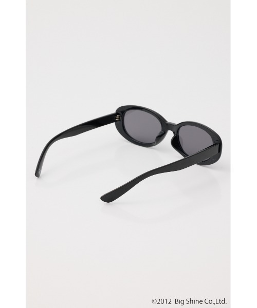 SLY（スライ）の「【noeyedia】OVAL SHAPE EYEWEAR ノーアイディアオーバルシェイプアイウェア（メガネ・レディース・ブラウン/ブラック/グレー・FREE）」の9枚目の写真