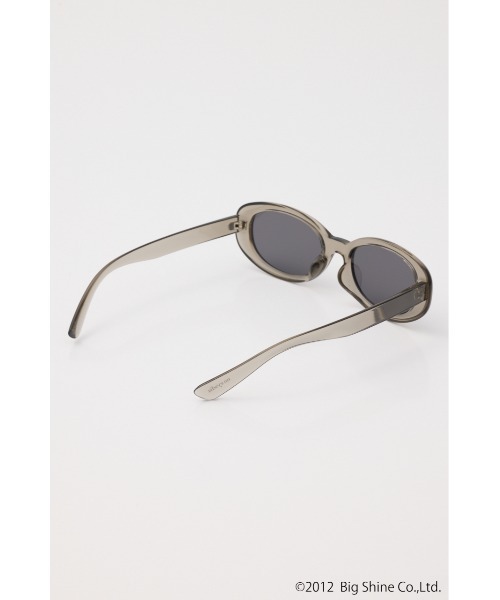 SLY（スライ）の「【noeyedia】OVAL SHAPE EYEWEAR ノーアイディアオーバルシェイプアイウェア（メガネ・レディース・ブラウン/ブラック/グレー・FREE）」の14枚目の写真