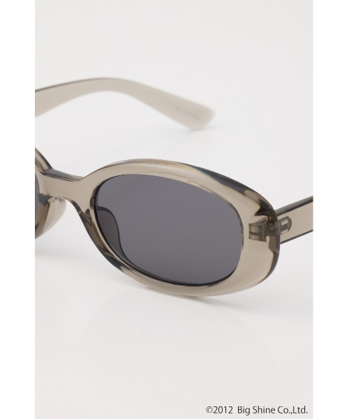 SLY（スライ）の「【noeyedia】OVAL SHAPE EYEWEAR ノーアイディアオーバルシェイプアイウェア（メガネ・レディース・ブラウン/ブラック/グレー・FREE）」の16枚目の写真