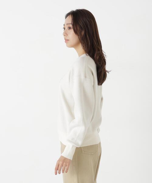 NATURAL BEAUTY BASIC(ナチュラルビューティーベーシック)の「ダブルジャガードロゴニット(ニット/セーター・レディース・グレー/オフホワイト/ダークブラウン・FREE)」の6枚目の写真