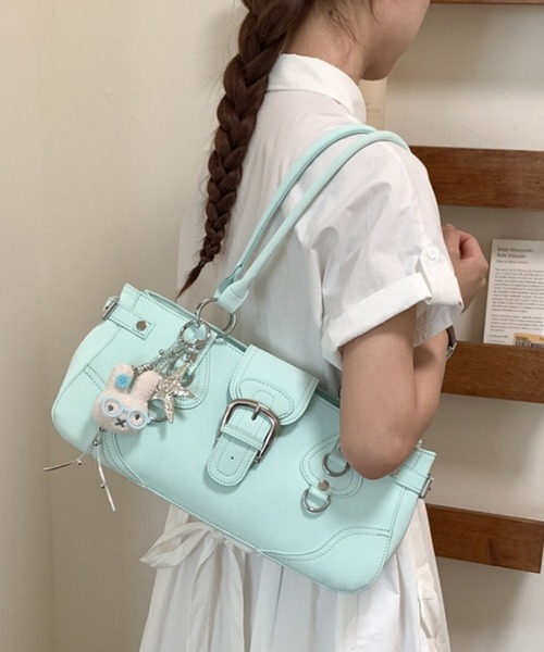 gossip!ロサンゼルス(ゴシップロサンゼルス)の「【Y2Kガーリー】 スウェード バックルデザイン スタッズ ショルダーバッグ(ショルダーバッグ・レディース・ブラック/ミント・FREE)」の10枚目の写真