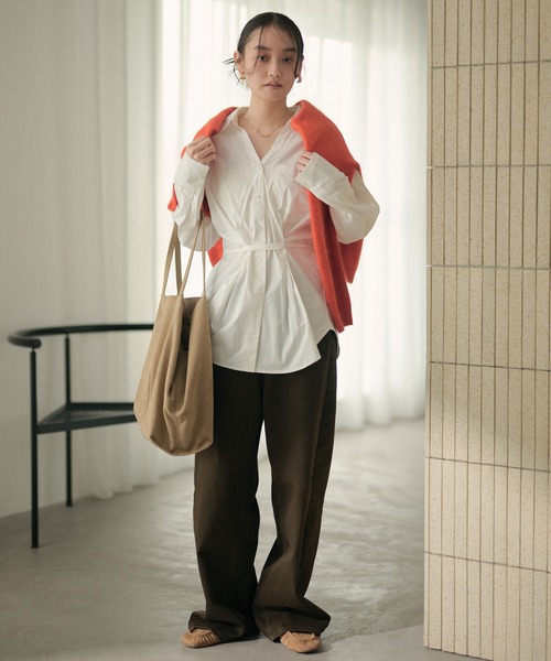 LAULEN（ローレン）の「suede touch wide shoulder bag /スエードタッチワイドショルダーバッグ（トートバッグ・レディース・ベージュ/カーキ/グレー・FREE）」の20枚目の写真
