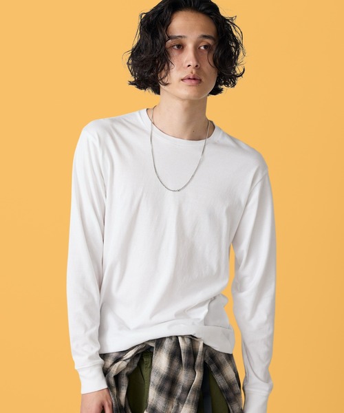 HANES(ヘインズ)の「Hanes/ヘインズ 2P JAPAN FIT 5.3oz クルーネックロングスリーブTシャツ 無地ボディ コットン ガーメントウォッシュ メンズ レディース ユニセックス 2026年秋冬 秋服(Tシャツ/カットソー・メンズ・ホワイト×ブラック・S/M/L/XL)」の1枚目の写真