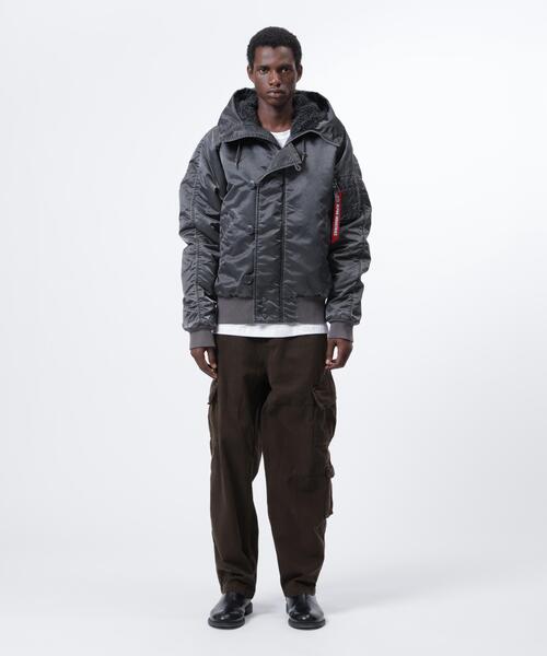 Alpha Industries(アルファインダストリーズ)の「Alpha Industries/アルファ インダストリーズ/N-2B HERITAGE FIT PARKA (BATTLEWASH)/バトルウォッシュN-2Bヘリテージ フィット パーカ(ミリタリージャケット・メンズ・ブラック/セージグリーン・2XL/XL/L/M/S)」の19枚目の写真