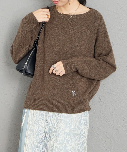 MICA&DEAL（マイカ＆ディール）の「【WEB先行予約】[MICA&DEAL/マイカアンドディール] 別注 ルーズシルエット ボートネックニット（ニット/セーター・レディース・オフホワイト/ブラウン/チャコール・F）」の3枚目の写真