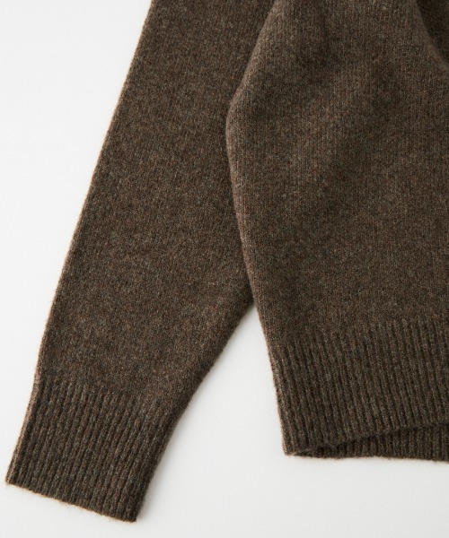 MICA&DEAL（マイカ＆ディール）の「【WEB先行予約】[MICA&DEAL/マイカアンドディール] 別注 ルーズシルエット ボートネックニット（ニット/セーター・レディース・オフホワイト/ブラウン/チャコール・F）」の6枚目の写真