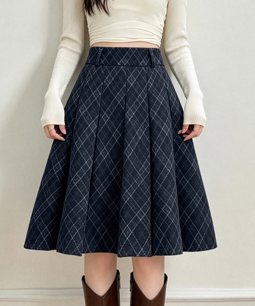 LEMOA(レモア)の「チェック柄ボックスプリーツスカート(スカート・レディース・ダークブラウン/ネイビー・MEDIUM/LARGE/X-LARGE)」の10枚目の写真