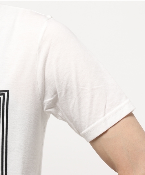 VENCEEXCHANGE(ヴァンスエクスチェンジ)の「PROGRESSIVEペイズリーT (Tシャツ/カットソー・メンズ・ブラック/コーラル/オフホワイト・MEDIUM/LARGE)」の7枚目の写真