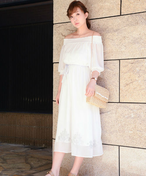 Mercuryduo マーキュリーデュオ の シルバー刺繍ロングワンピース ワンピース Wear