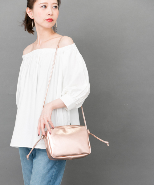 KBF（ケイビーエフ）の「KBF　メタリックショルダーバッグ（ショルダーバッグ・レディース・ブルー/シルバー/レッド/ゴールド・ONE）」の21枚目の写真