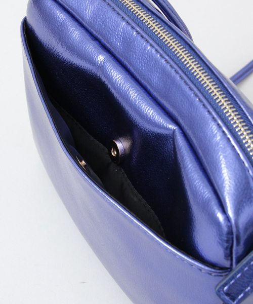 KBF（ケイビーエフ）の「KBF　メタリックショルダーバッグ（ショルダーバッグ・レディース・ブルー/シルバー/レッド/ゴールド・ONE）」の15枚目の写真