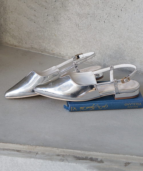 laboratory work(ラボラトリーワーク)の「Vカット メタルヒールサンダル(サンダル・レディース・シルバー/ブラック/カーキ・MEDIUM/LARGE)」の5枚目の写真