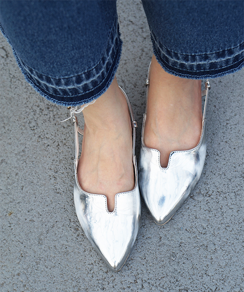 laboratory work(ラボラトリーワーク)の「Vカット メタルヒールサンダル(サンダル・レディース・シルバー/ブラック/カーキ・MEDIUM/LARGE)」の20枚目の写真