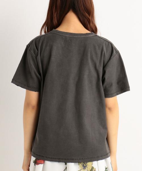 RAY CASSIN(レイカズン)の「ピグメント加工カレッジロゴTシャツ(Tシャツ/カットソー・レディース・パープル/スミクロ/オフホワイト・FREE)」の6枚目の写真