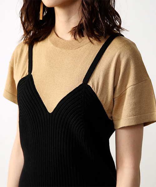 AZUL by moussy（アズールバイマウジー）の「キャミレイヤード半袖ニットプルオーバー（ニット/セーター・レディース・ブラック/グレー/イエロー・LARGE/SMALL/MEDIUM）」の12枚目の写真