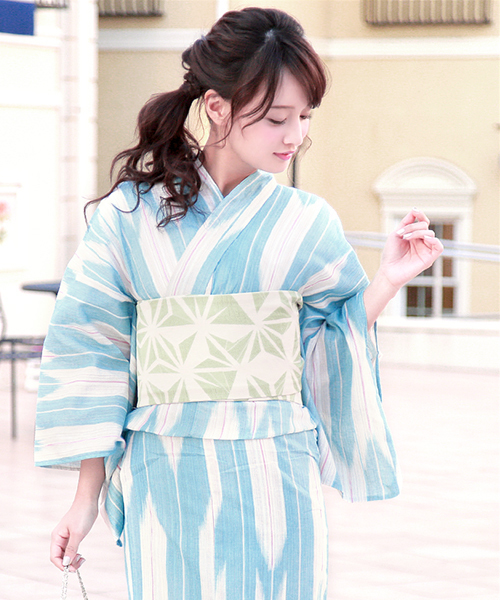 bonheur saisons(ボヌールセゾン)の「浴衣3点セット (浴衣+帯+下駄)「bonheur saisons/ボヌールセゾン」(浴衣・レディース・ホワイト系その他/ダークネイビー/ネイビー/ホワイト系その他2/ライトブルー/ピンク系その他/ピンク系その他2/ホワイト系その他3/ホワイト系その他5/ホワイト系その他4/ブルー系その他・FREE/フリー)」の7枚目の写真