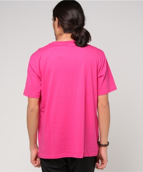 WEGO（ウィゴー）の「WEGO/モーションロゴTシャツ（Tシャツ/カットソー・メンズ・ピンク/ホワイト・LARGE/MEDIUM）」の4枚目の写真