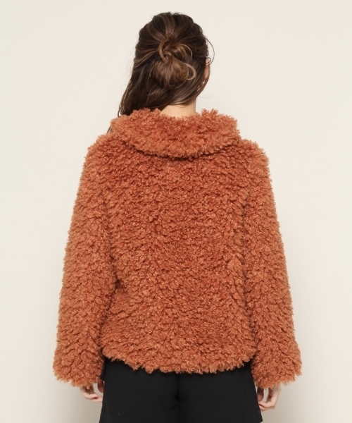 PAGEBOY（ページボーイ）の「【12/1 ヒルナンデス放映】ファーブルゾン（ブルゾン・レディース・キャメル/オフホワイト/ブルー・FREE）」の18枚目の写真