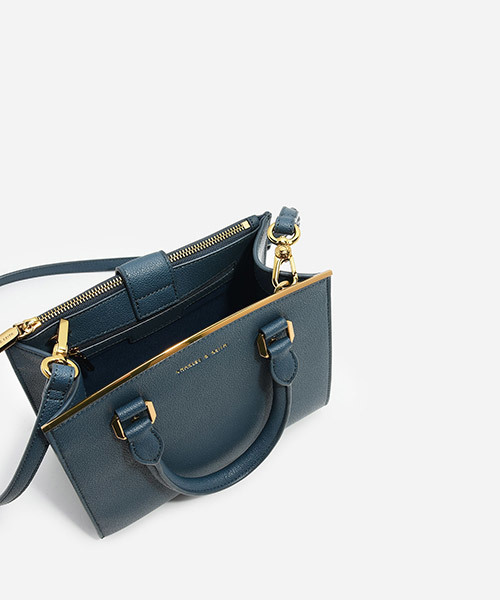 CHARLES & KEITH（チャールズ & キース）の「ベーシックストラクチャーハンドバッグ / BASIC STRUCTURED HANDBAG（ハンドバッグ・レディース・ブラック/レンガ/ダークネイビー・M）」の9枚目の写真