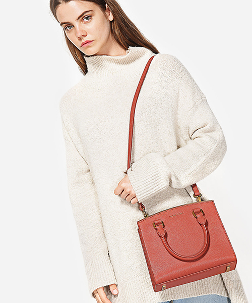 CHARLES & KEITH（チャールズ & キース）の「ベーシックストラクチャーハンドバッグ / BASIC STRUCTURED HANDBAG（ハンドバッグ・レディース・ブラック/レンガ/ダークネイビー・M）」の17枚目の写真