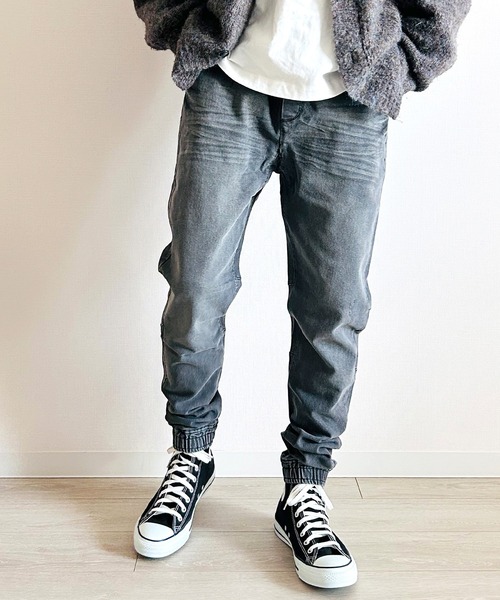 BEATJIVE（ビートジャイブ）の「ストレッチデニム ジョガーパンツ イージー仕様 ウエストゴム テーパードシルエット ヴィンテージ加工 メンズ（デニムパンツ・メンズ・ライトインディゴブルー/ダークインディゴブルー/ワンウォッシュ/ブラック系その他2/ブラック系その他・2/3）」の2枚目の写真