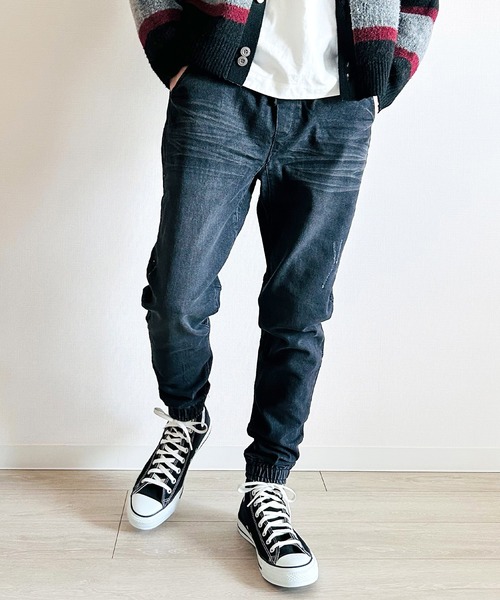 BEATJIVE（ビートジャイブ）の「ストレッチデニム ジョガーパンツ イージー仕様 ウエストゴム テーパードシルエット ヴィンテージ加工 メンズ（デニムパンツ・メンズ・ライトインディゴブルー/ダークインディゴブルー/ワンウォッシュ/ブラック系その他2/ブラック系その他・2/3）」の22枚目の写真