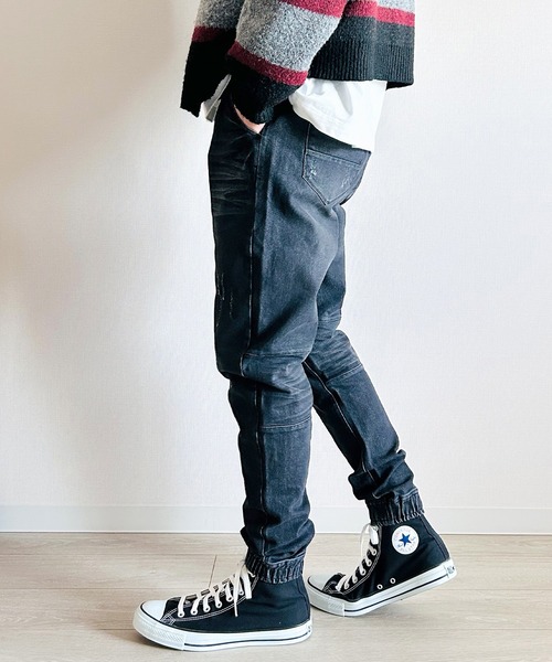 BEATJIVE（ビートジャイブ）の「ストレッチデニム ジョガーパンツ イージー仕様 ウエストゴム テーパードシルエット ヴィンテージ加工 メンズ（デニムパンツ・メンズ・ライトインディゴブルー/ダークインディゴブルー/ワンウォッシュ/ブラック系その他2/ブラック系その他・2/3）」の21枚目の写真