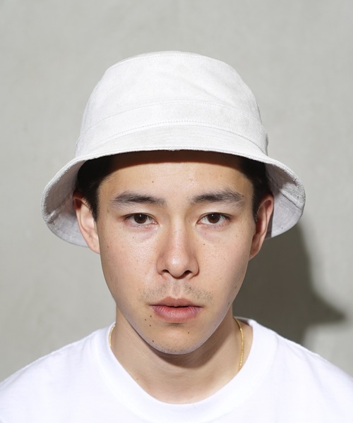 KAIKO（カイコー）の「KAIKO PIG SUEDE BUCKET HAT（ハット・メンズ・オフホワイト/ブラック/ブラウン系その他・FREE）」の7枚目の写真