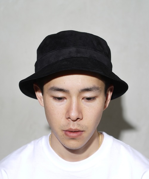 KAIKO（カイコー）の「KAIKO PIG SUEDE BUCKET HAT（ハット・メンズ・オフホワイト/ブラック/ブラウン系その他・FREE）」の4枚目の写真