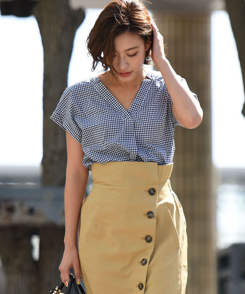 LIPSTAR（リップスター）の「Vネック後ろリボンギンガム＆ドット＆無地ブラウス（シャツ/ブラウス・レディース・ブラック系その他2/オフホワイト/ブラック系その他/ホワイト系その他/イエロー・M）」の6枚目の写真