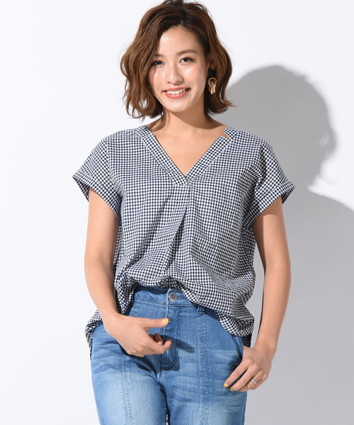 LIPSTAR（リップスター）の「Vネック後ろリボンギンガム＆ドット＆無地ブラウス（シャツ/ブラウス・レディース・ブラック系その他2/オフホワイト/ブラック系その他/ホワイト系その他/イエロー・M）」の10枚目の写真