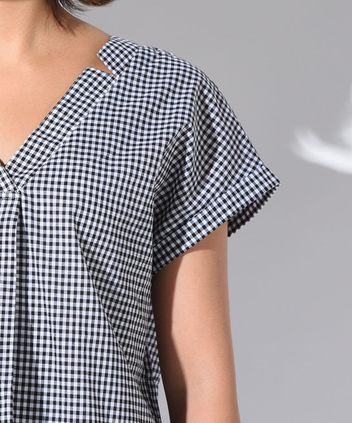 LIPSTAR（リップスター）の「Vネック後ろリボンギンガム＆ドット＆無地ブラウス（シャツ/ブラウス・レディース・ブラック系その他2/オフホワイト/ブラック系その他/ホワイト系その他/イエロー・M）」の16枚目の写真