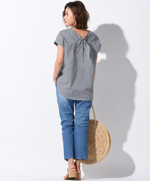 LIPSTAR（リップスター）の「Vネック後ろリボンギンガム＆ドット＆無地ブラウス（シャツ/ブラウス・レディース・ブラック系その他2/オフホワイト/ブラック系その他/ホワイト系その他/イエロー・M）」の11枚目の写真