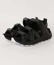 ホワイトマウンテニアリング　サンダルVIBRAM SOLE CONTRASTED ホワイトマウンテニアリング サンダル WHITE MOUNTAINEERING