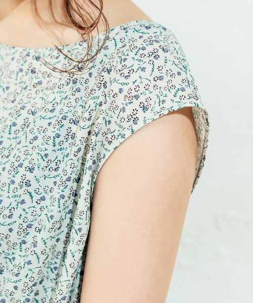 natural couture（ナチュラルクチュール）の「花柄ロングワンピース（ワンピース・レディース・アイボリー/ブラック/ブラウン・FREE）」の17枚目の写真