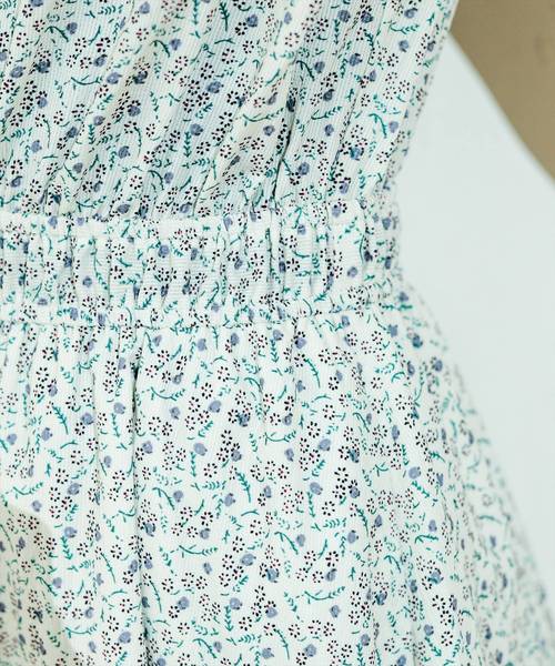 natural couture（ナチュラルクチュール）の「花柄ロングワンピース（ワンピース・レディース・アイボリー/ブラック/ブラウン・FREE）」の18枚目の写真