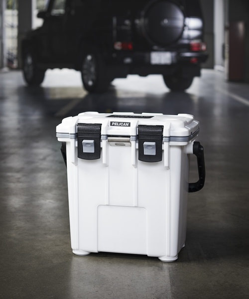 アウトドアグッズ PELICAN クーラーボックス 20QT