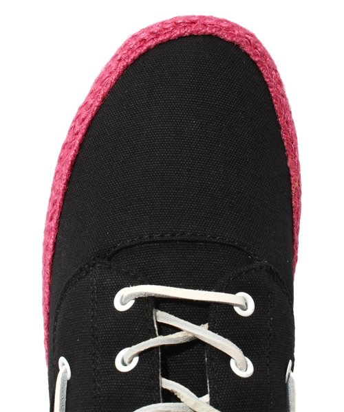 UBIQ（ユービック）の「U by UBIQ / BEATLE ESP COLOR（スニーカー・メンズ・ネイビー/グレー/ブラック×ピンク・27.0cm/26.0cm/25.0cm/24.0cm/23.0cm/22.0cm/28.0cm/29.0cm）」の7枚目の写真