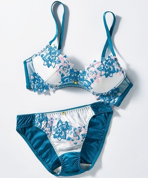 Lingerie by GeeRA（ランジェリーバイジーラ）の「【ノンワイヤー