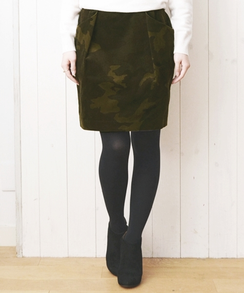SHIPS for women(シップスフォーウィメン)の「カモ ビッグ ポケットスカート(スカート・レディース・ライトグリーン/オリーブ・36/38/34)」の2枚目の写真