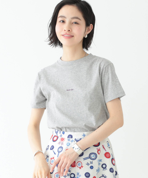 BEAMS BOY（ビームスボーイ）の「BEAMS BOY / BB エンブロイダリー クルー Tシャツ（Tシャツ/カットソー・レディース・ホワイト/ブラック/ネイビー/グレー/ラベンダー/グリーン系その他5・ONE SIZE）」の3枚目の写真