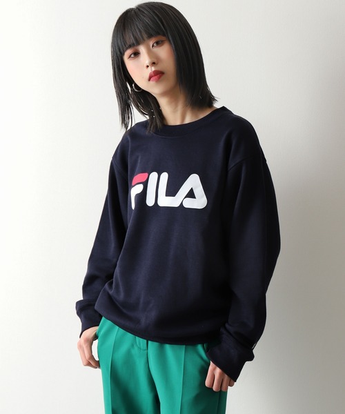 FILA(フィラ)の「【FILA】 デカ ロゴ プリント 裏起毛 スウェット トレーナー(スウェット・レディース・ネイビー/杢グレー/ホワイト/ブラック/カーキ/カーキ系/ブルーグレー・LARGE/X-LARGE/MEDIUM)」の7枚目の写真