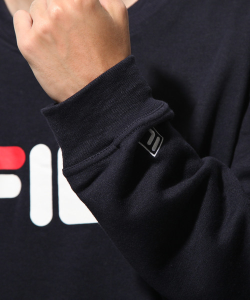 FILA(フィラ)の「【FILA】 デカ ロゴ プリント 裏起毛 スウェット トレーナー(スウェット・レディース・ネイビー/杢グレー/ホワイト/ブラック/カーキ/カーキ系/ブルーグレー・LARGE/X-LARGE/MEDIUM)」の20枚目の写真