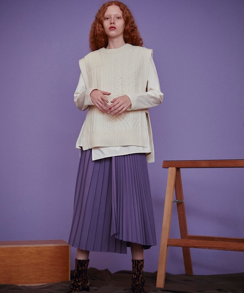 MAISON SPECIAL(メゾンスペシャル)の「ケーブルニットベスト【MAISON SPECIAL/メゾンスペシャル】(ニット/セーター・レディース・ホワイト/ブラック/ブラウン・FREE)」の10枚目の写真